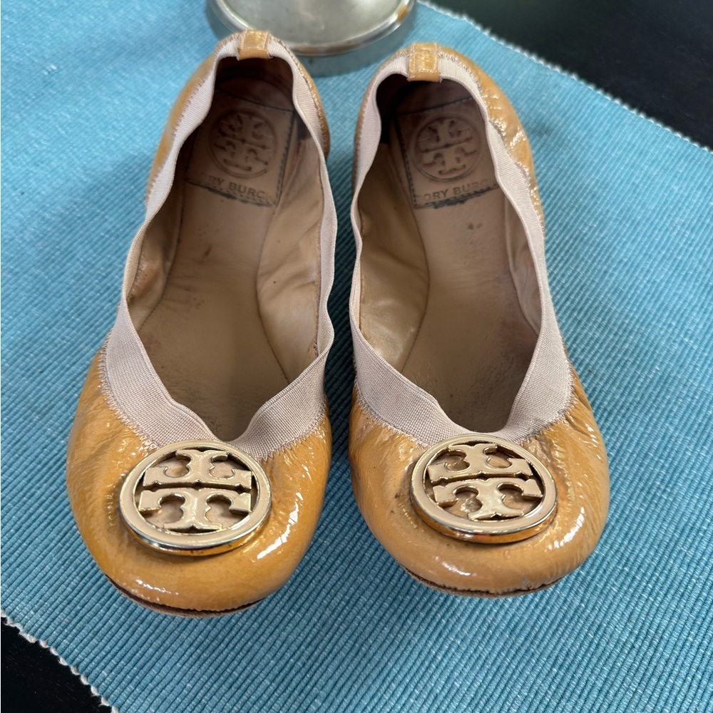 Tory Burch Caroline ballet flats Size 5.5